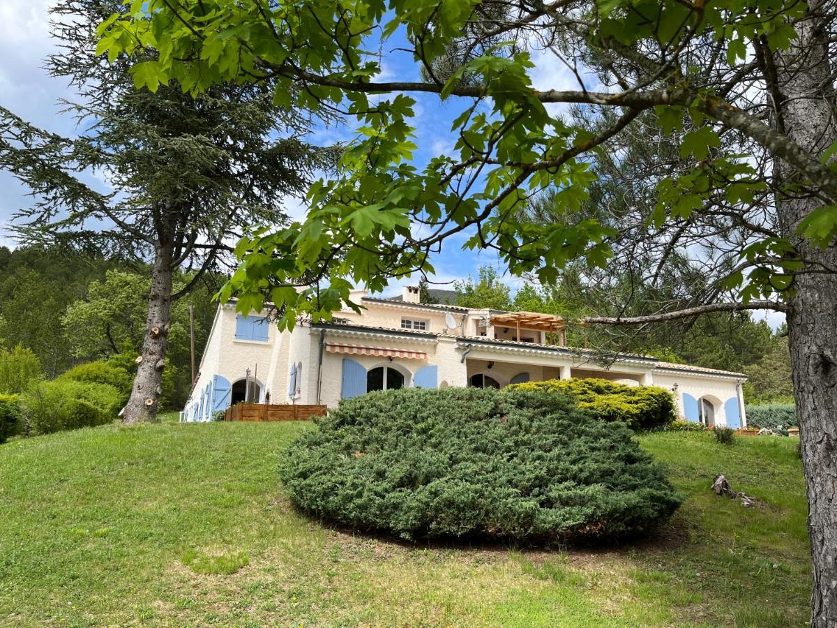 Le Cheval Blanc Bed & Breakfast Serres  Exterior photo