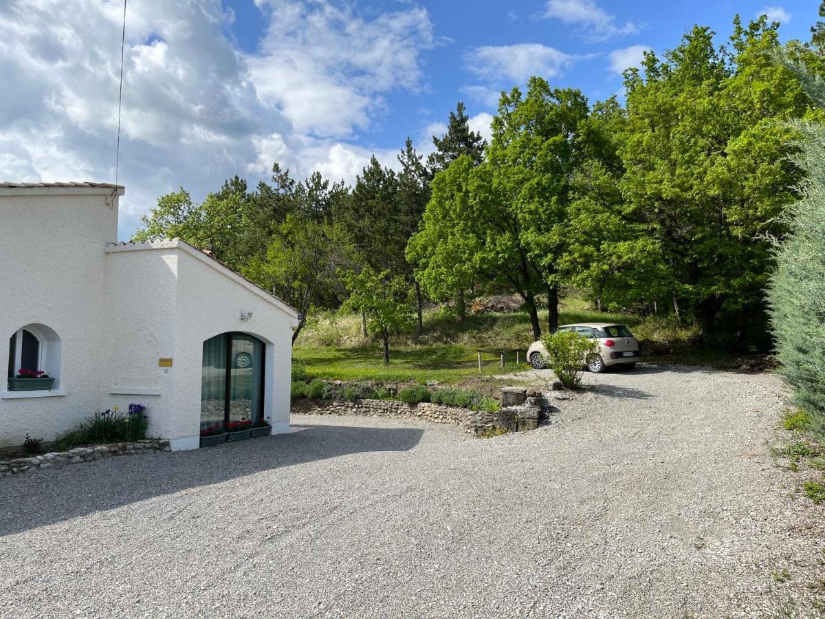 Le Cheval Blanc Bed & Breakfast Serres  Exterior photo